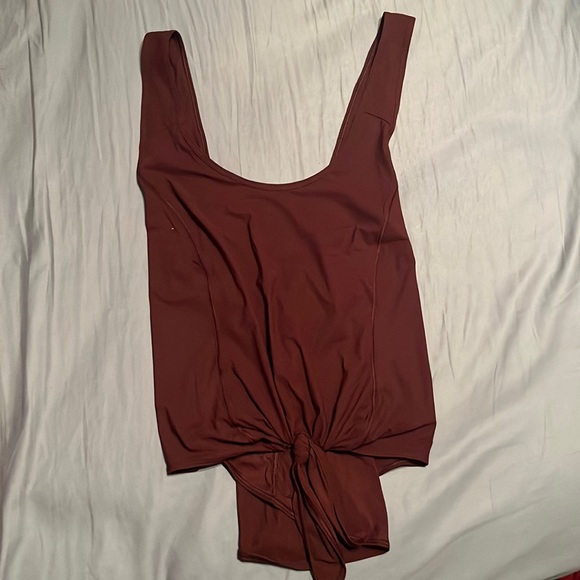 Lululemon tank top - Picture 1 of 4